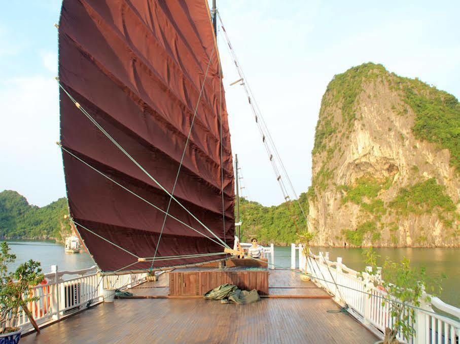 מלון הלונג Halong Legacy Cruise מראה חיצוני תמונה